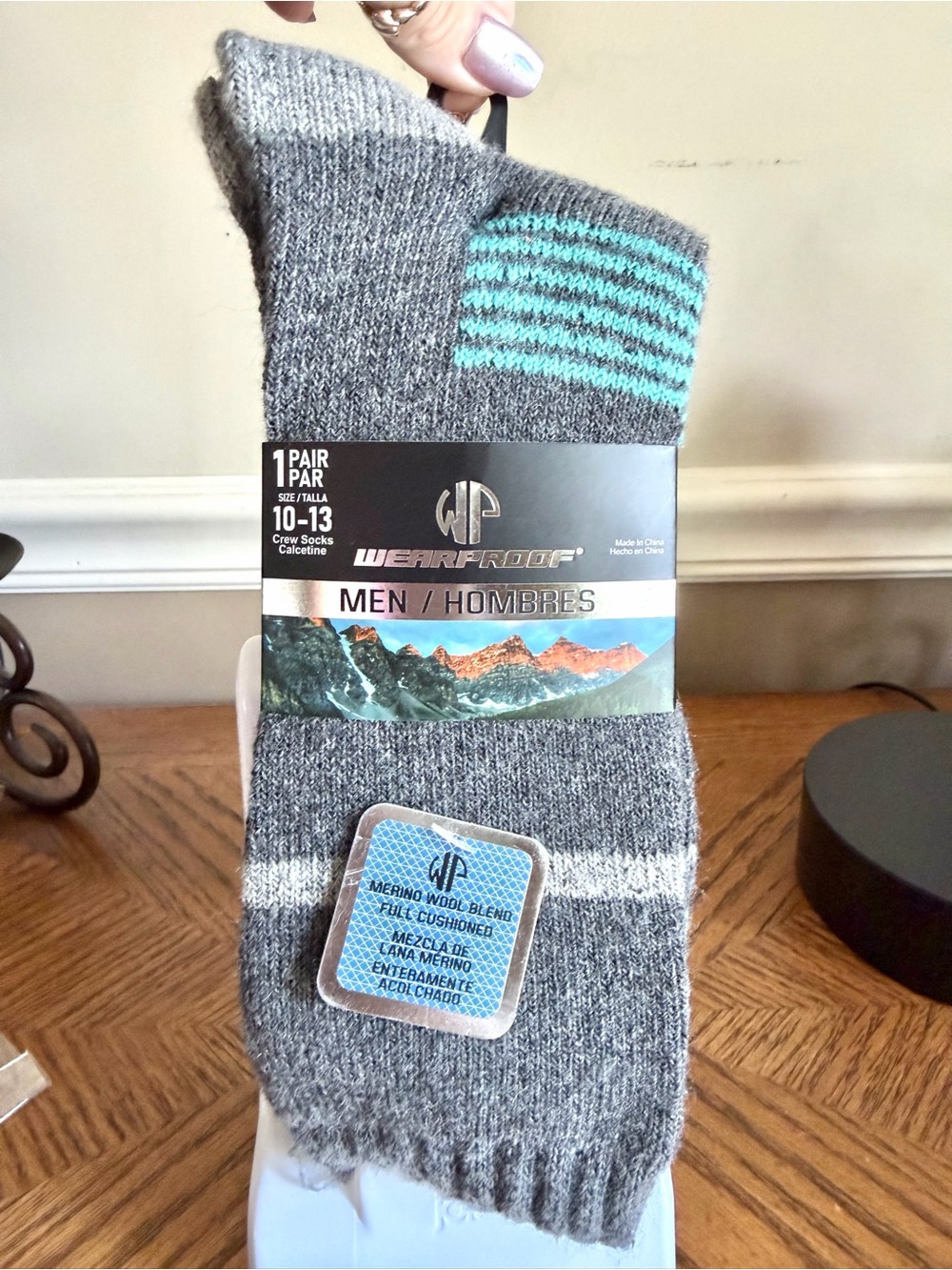 Wear proof NWT Men’s Grey Merino Blend Crew Socks with Teal Stripe - Size 10-13 - Picture 7 of 7